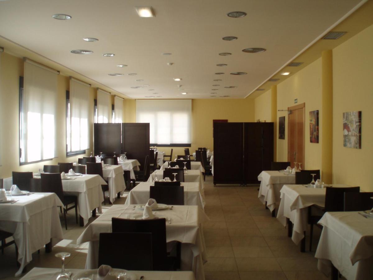 Hotel Villa De Andosilla Restaurant photo